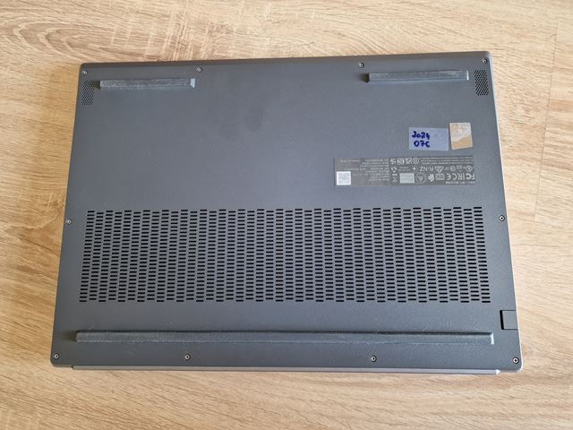 Lenovo Legion 5 16IRX9