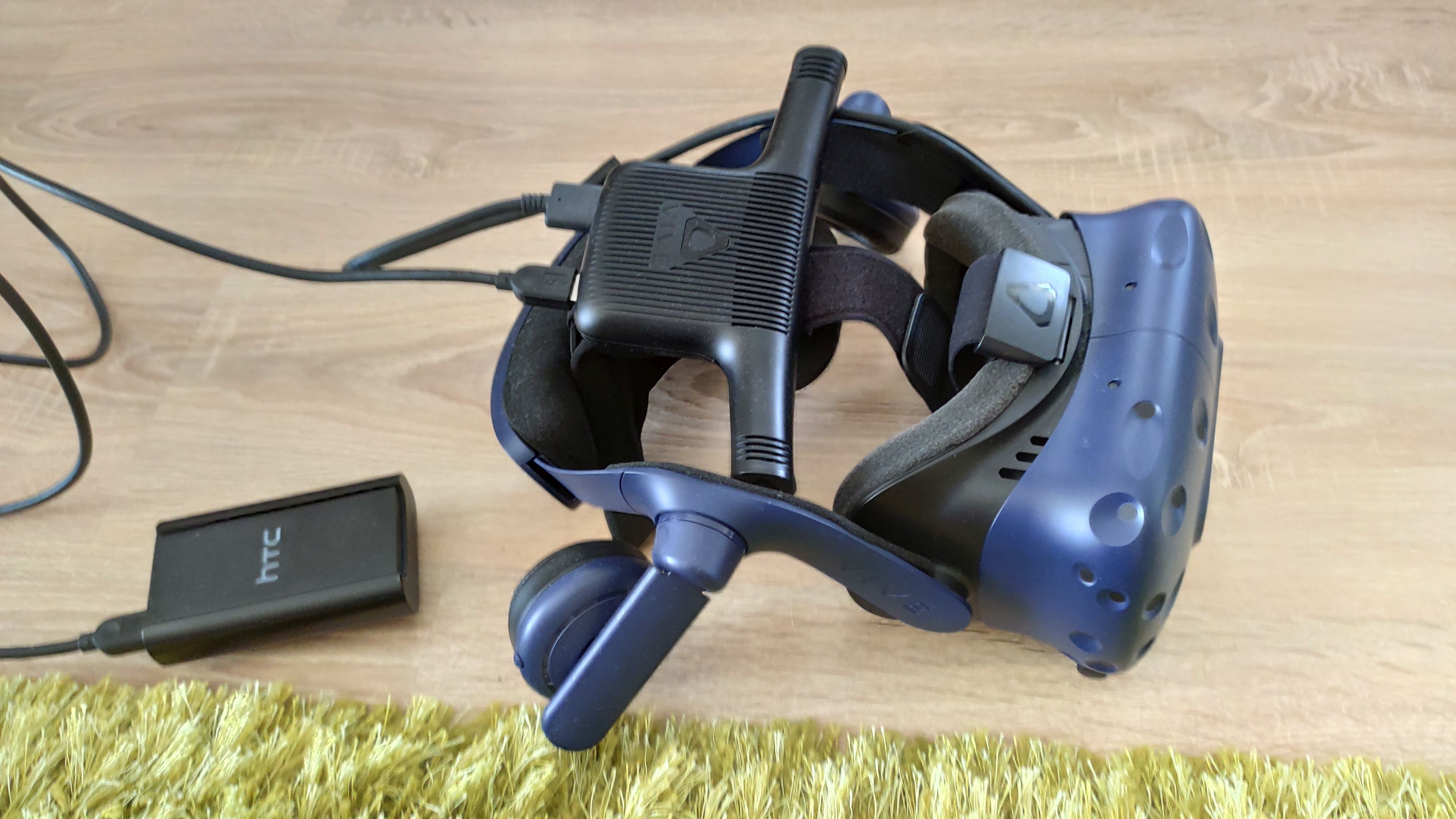 Не работает микрофон htc vive pro